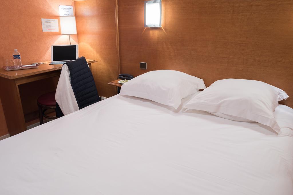 Le Relais Des Moines Hotel 3*